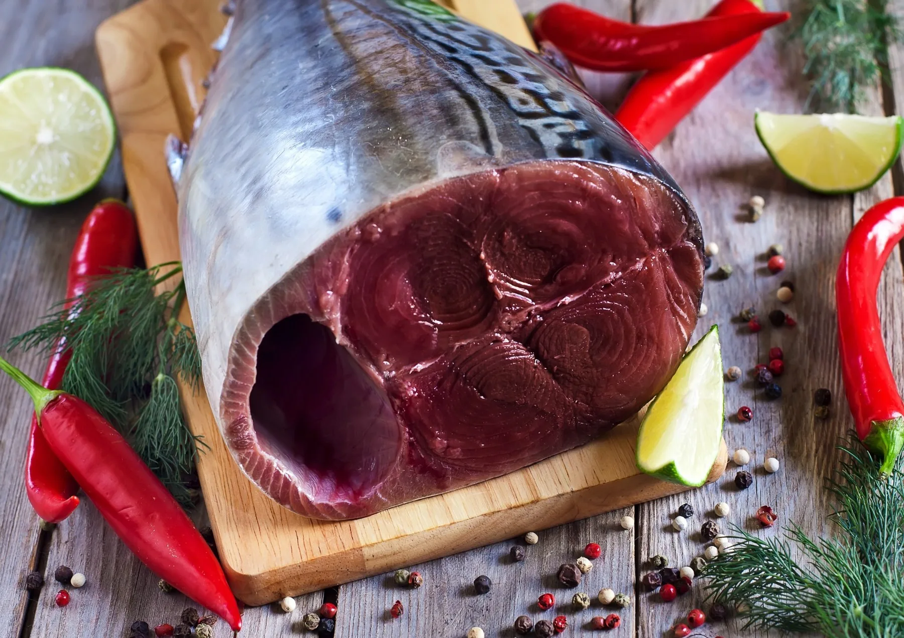 Atún fresco, pescado azul
